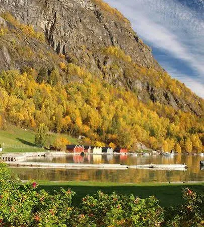 Hotel Walaker 3*