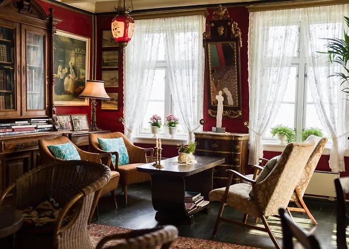 Walaker Hotel 3*